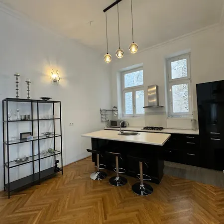 Apartment Opera House Budapest